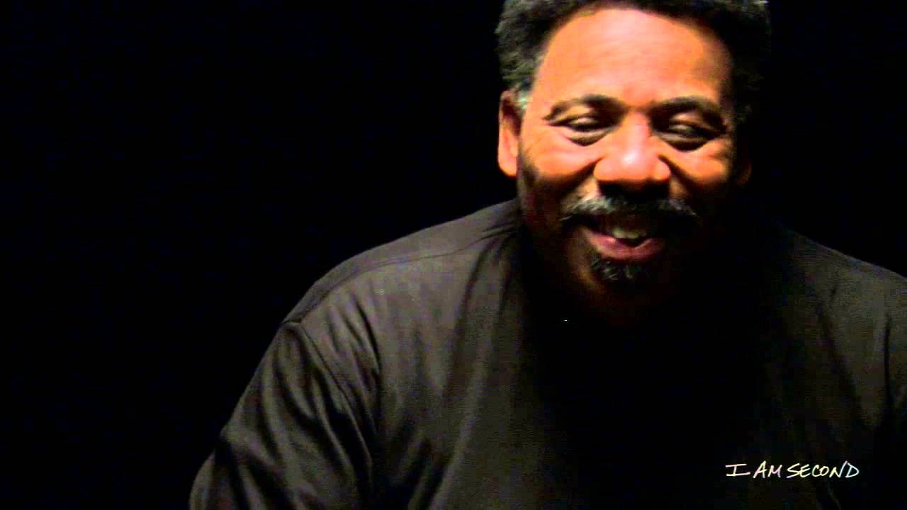 I Am Second® – Dr. Tony Evans