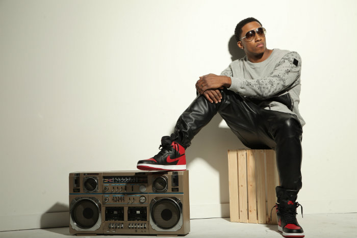 Lecrae’s ‘Anomaly’ Infiltrates FM Radio