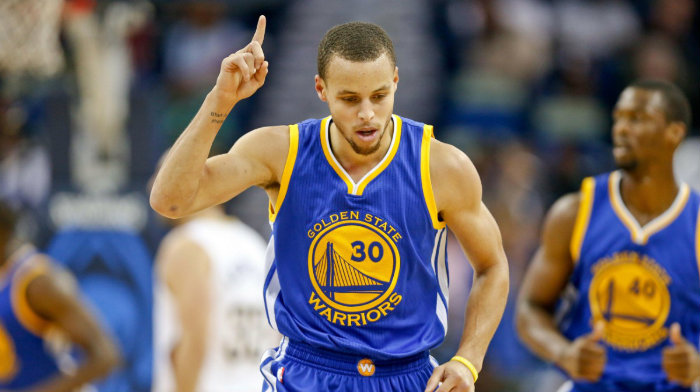 Stephen Curry Wins 2014-15 NBA MVP Award