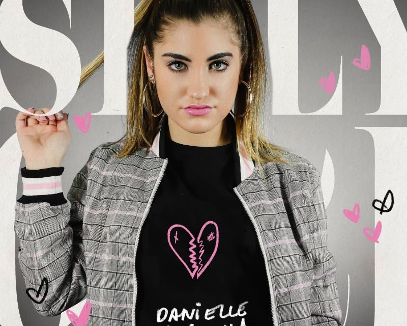 Danielle Apicella – Silly Girl